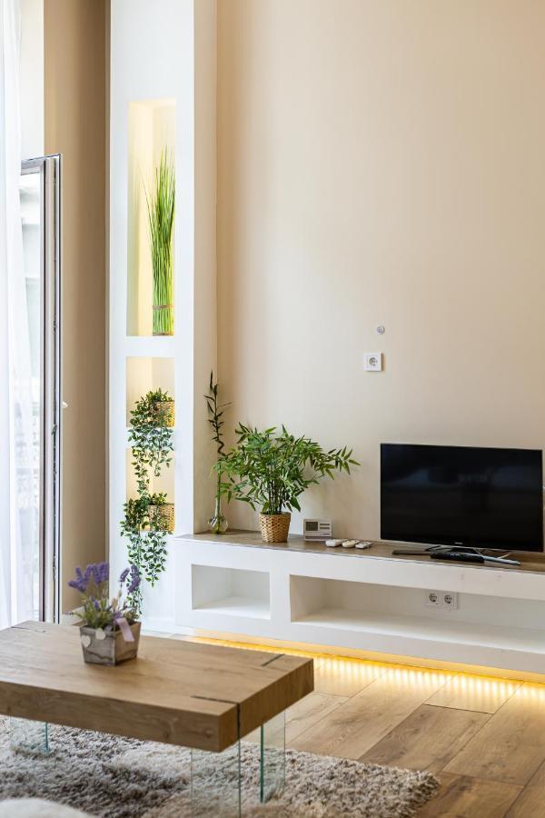 Csengery Deluxe Home With Balcony ブダペスト エクステリア 写真